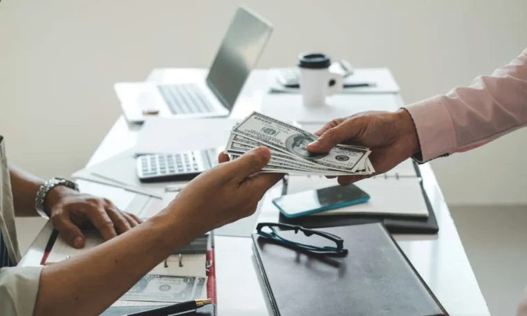 educação financeira dos funcionários